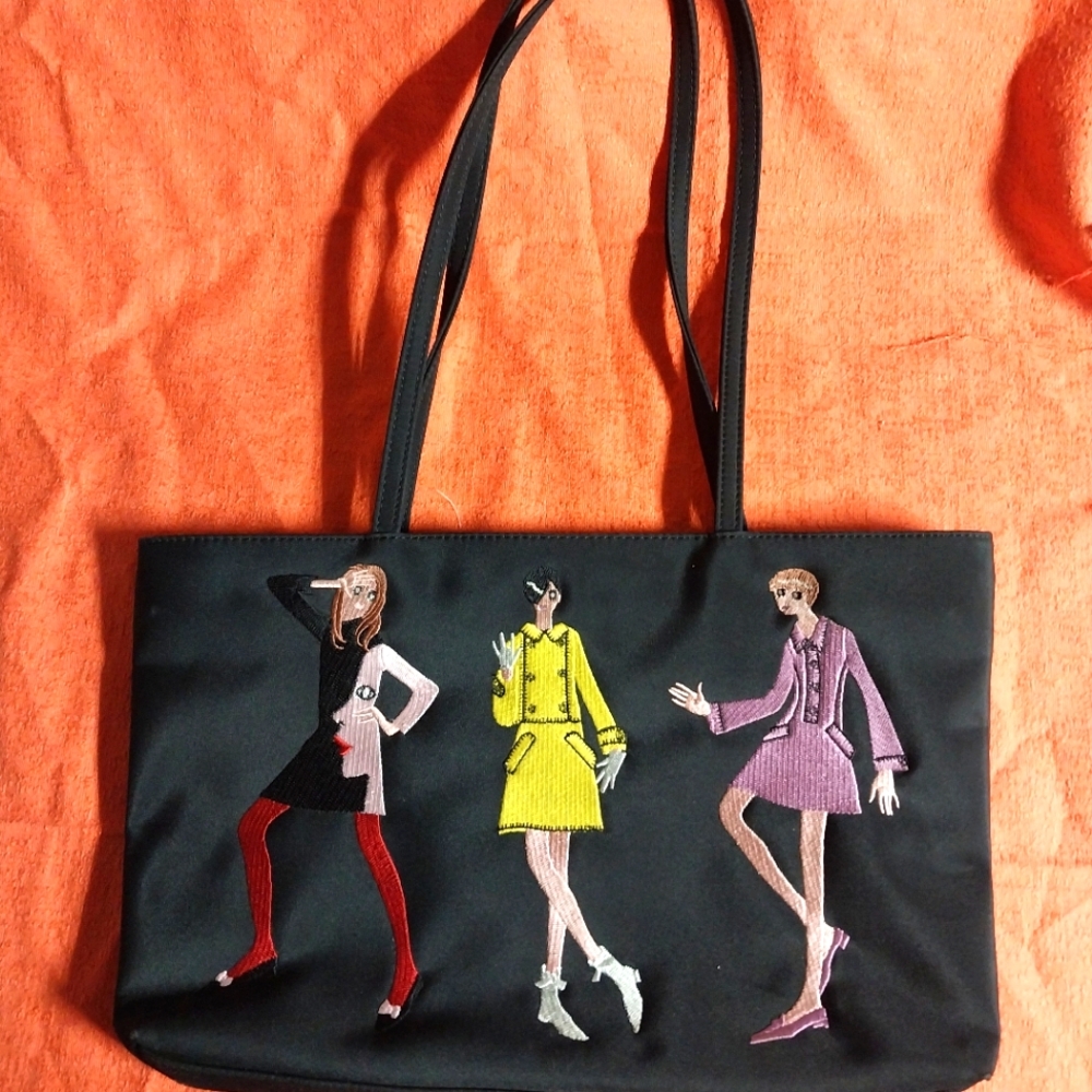 Mod Purse